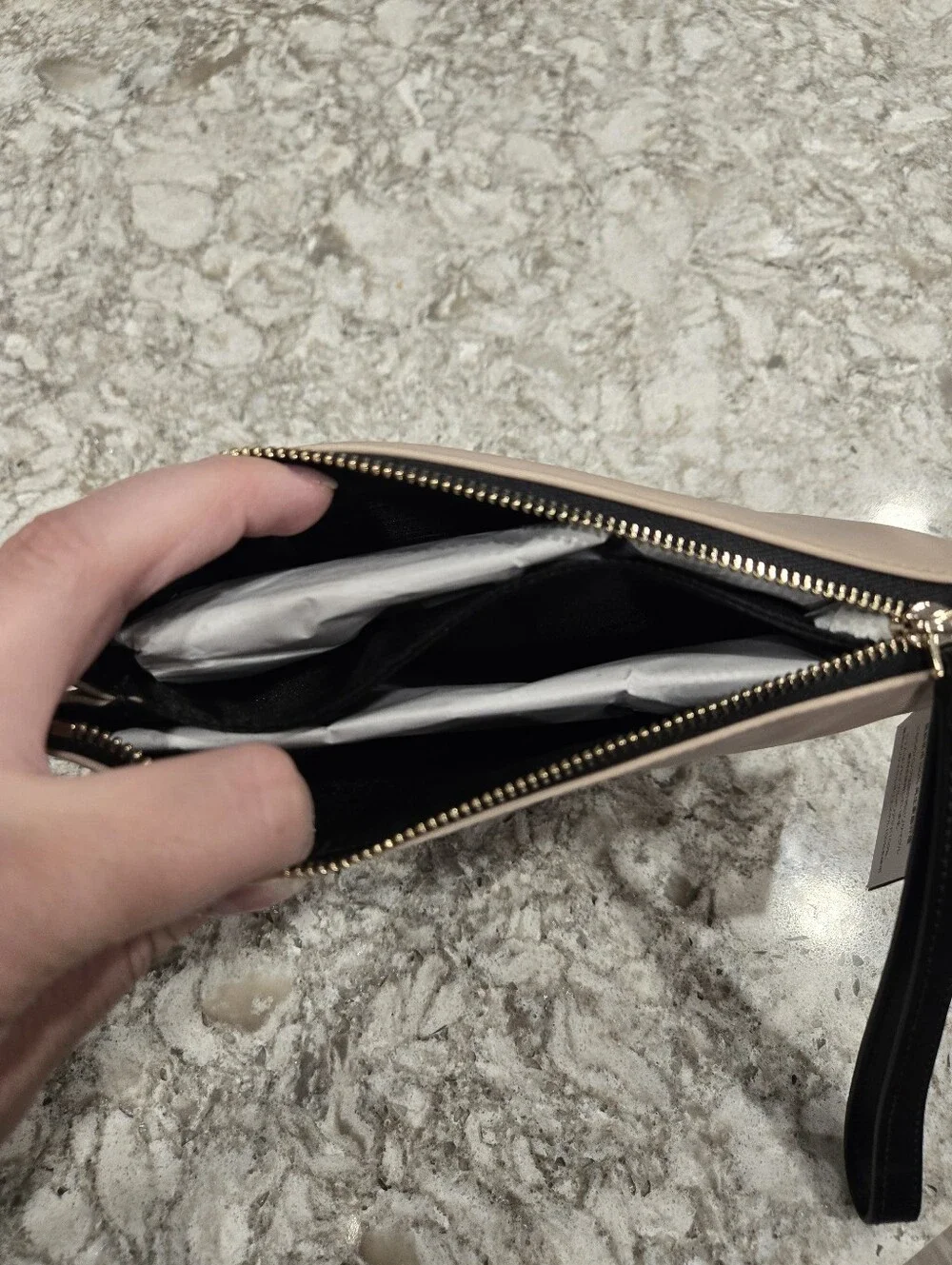 kate spade New York Nude Wristlet Clutch
